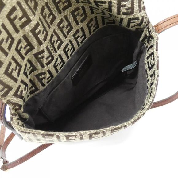 FENDI Brown Shoulder Bag - Picture 8 of 9